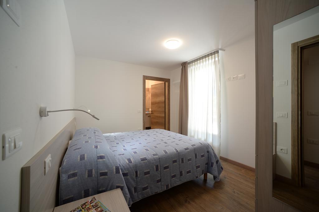 La Casa Al Noce Aparthotel เมซซานา ห้อง รูปภาพ